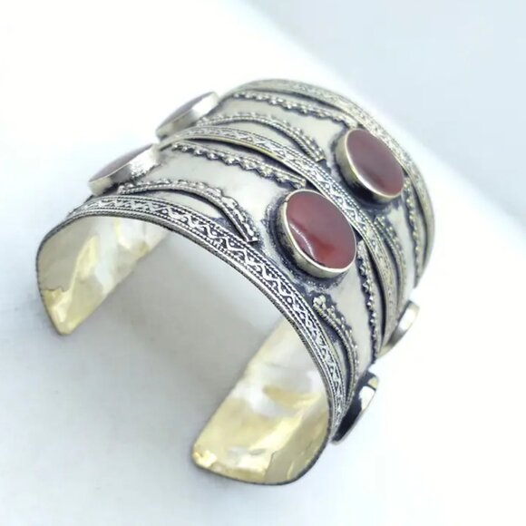 Single Afghan Kuchi Cuff Bracelet: Tribal Boho Statement Jewelry - Picture 3 of 8